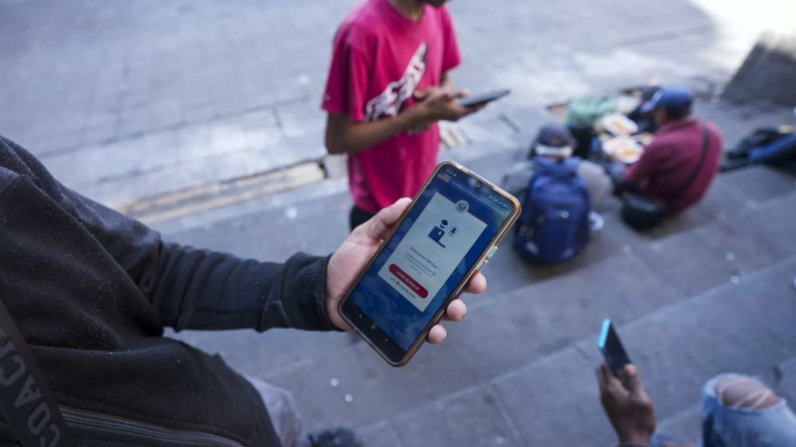 https://d.newsweek.com/en/full/2638711/cbp-app.webp?w=1600&h=900&q=88&f=4c0c18ee63d1f952b3c41da2570b2a64