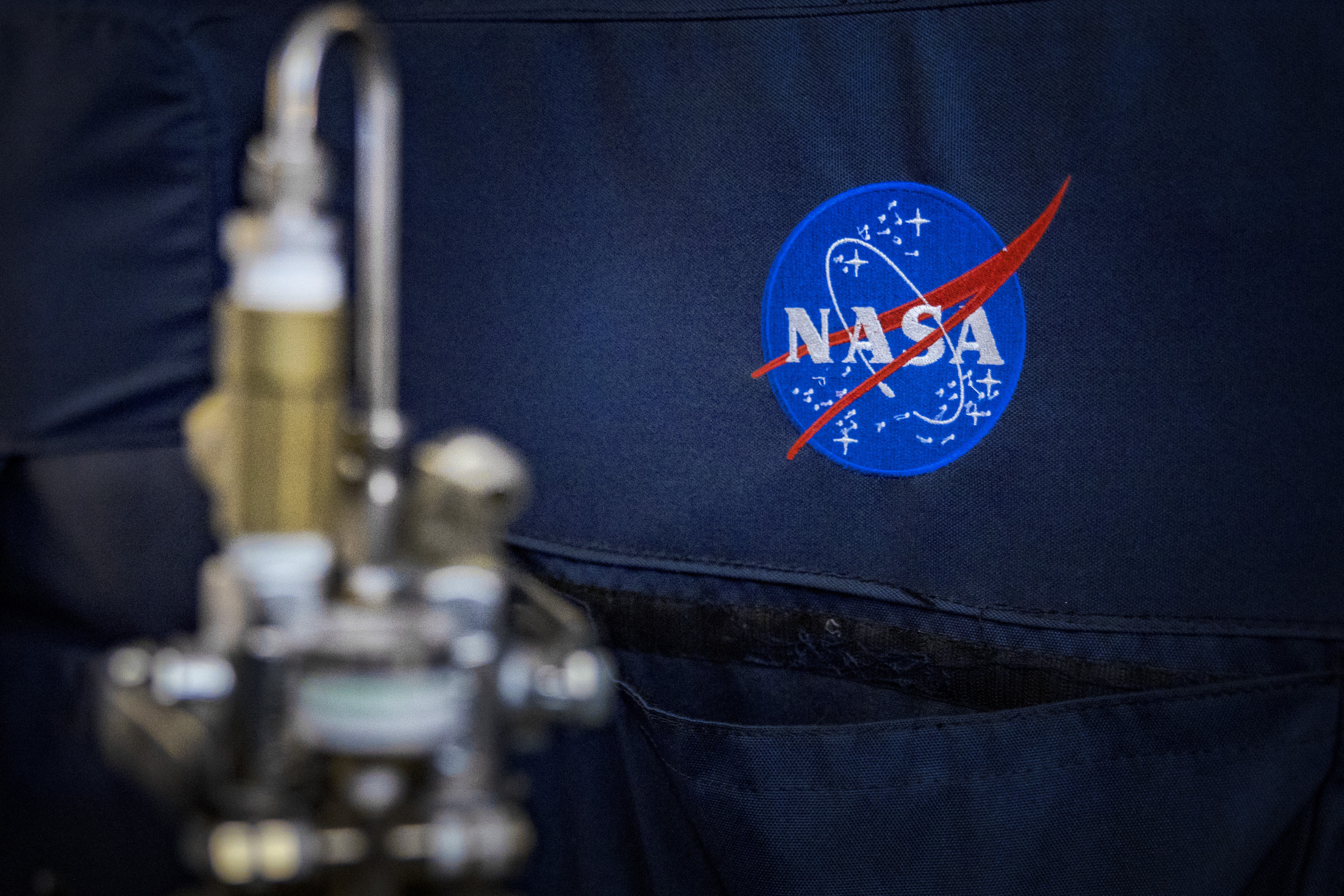 Ex-NASA Official Breaks Decades-Long Silence on Flying Saucer