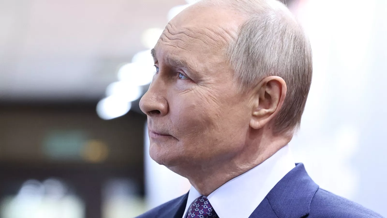 https://d.newsweek.com/en/full/2639910/russias-president-vladimir-putin.webp?w=1600&h=900&q=88&f=277ec9d686f5415745c9ec4a1576451f