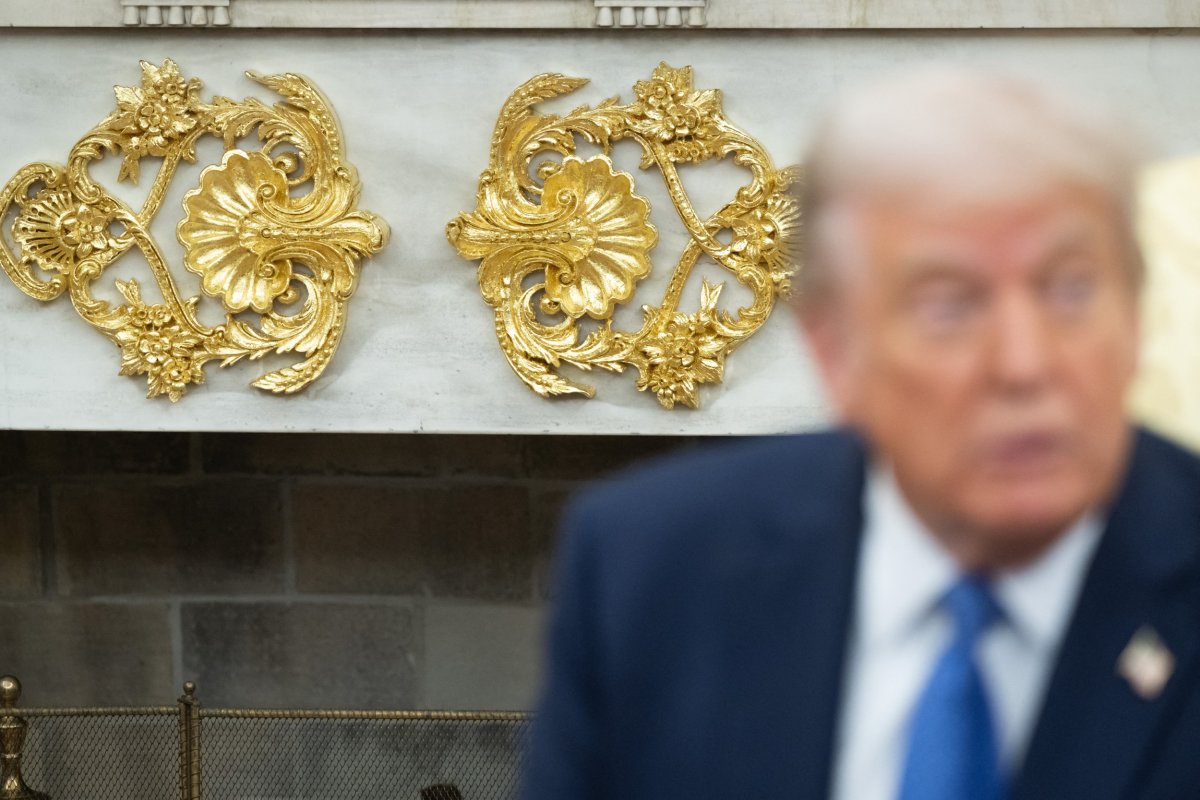 Donald Trump Oval
