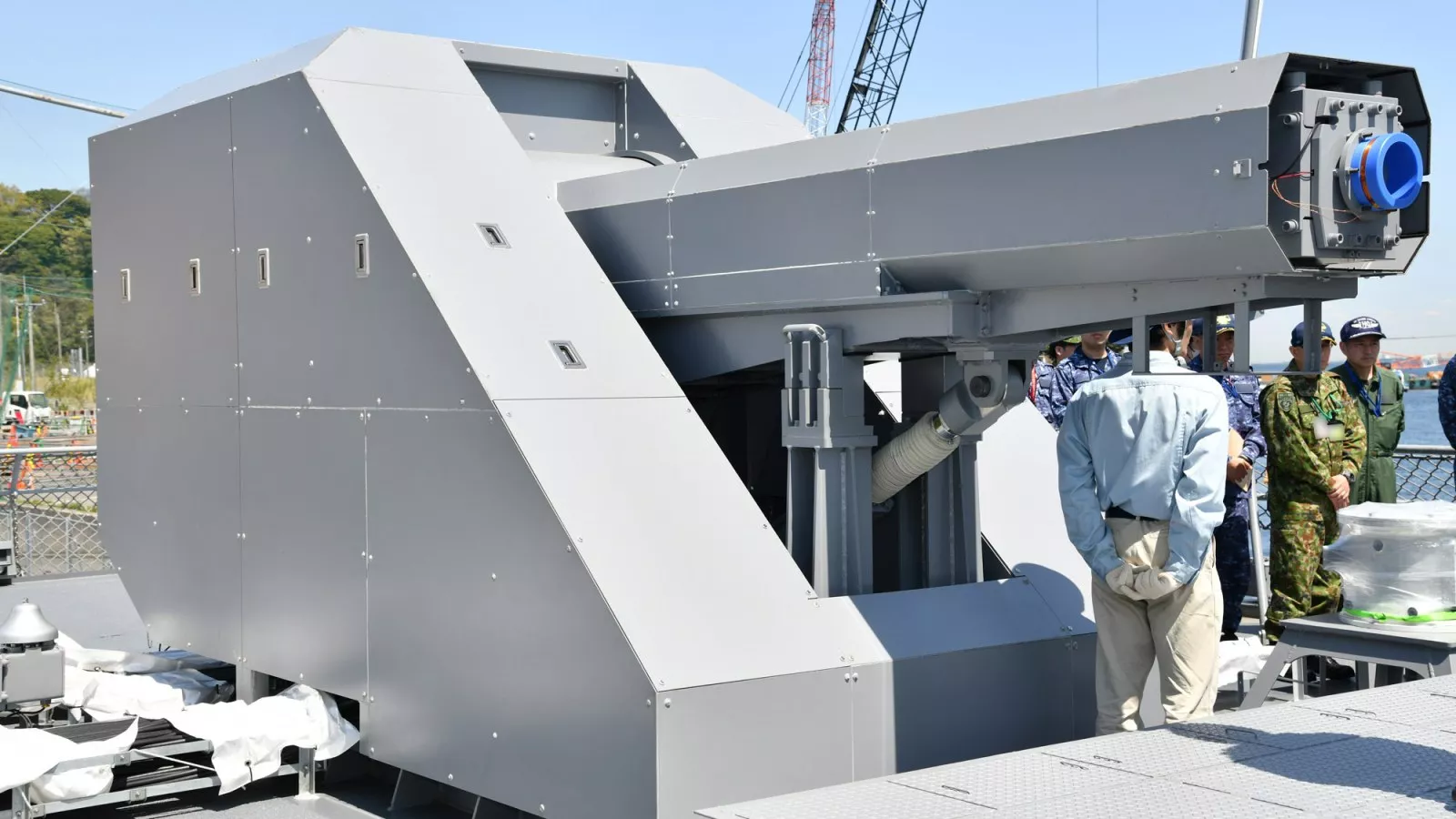 https://d.newsweek.com/en/full/2642634/japanese-railgun-prototype.webp?w=1600&h=900&q=88&f=ea82fe85285d0e35582a138faf09c8fc