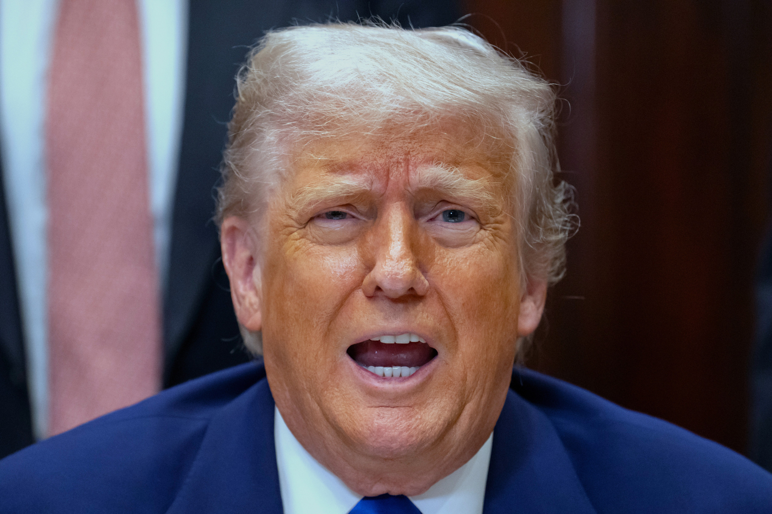 www.newsweek.com