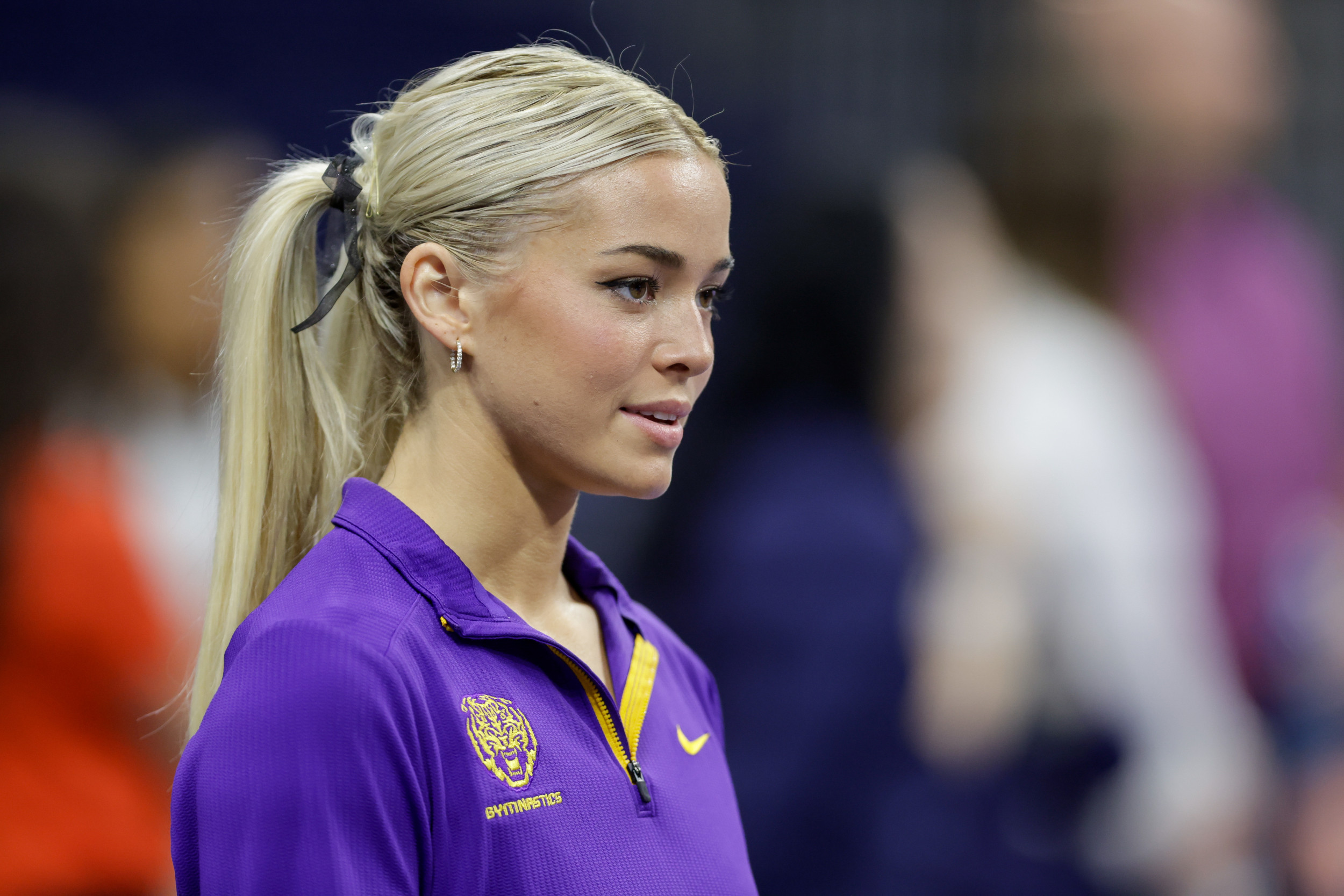 Gymnast Olivia Dunne Lands Her Debut Sports Illustrated Swimsuit Cover