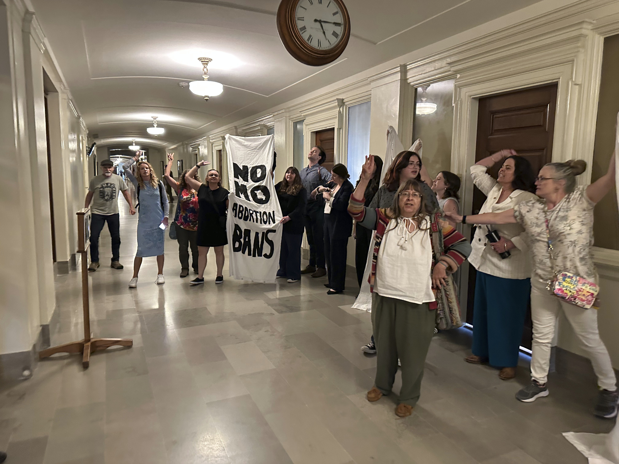 Republicans Move to Overturn Abortion Rights Amendment After Voter Approval