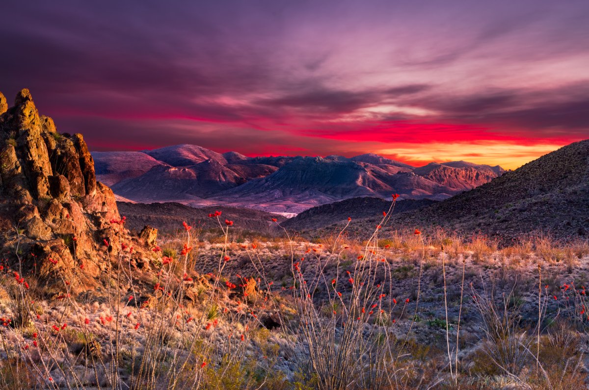 Vista para o pôr do sol no Parque Nacional Big Bend.