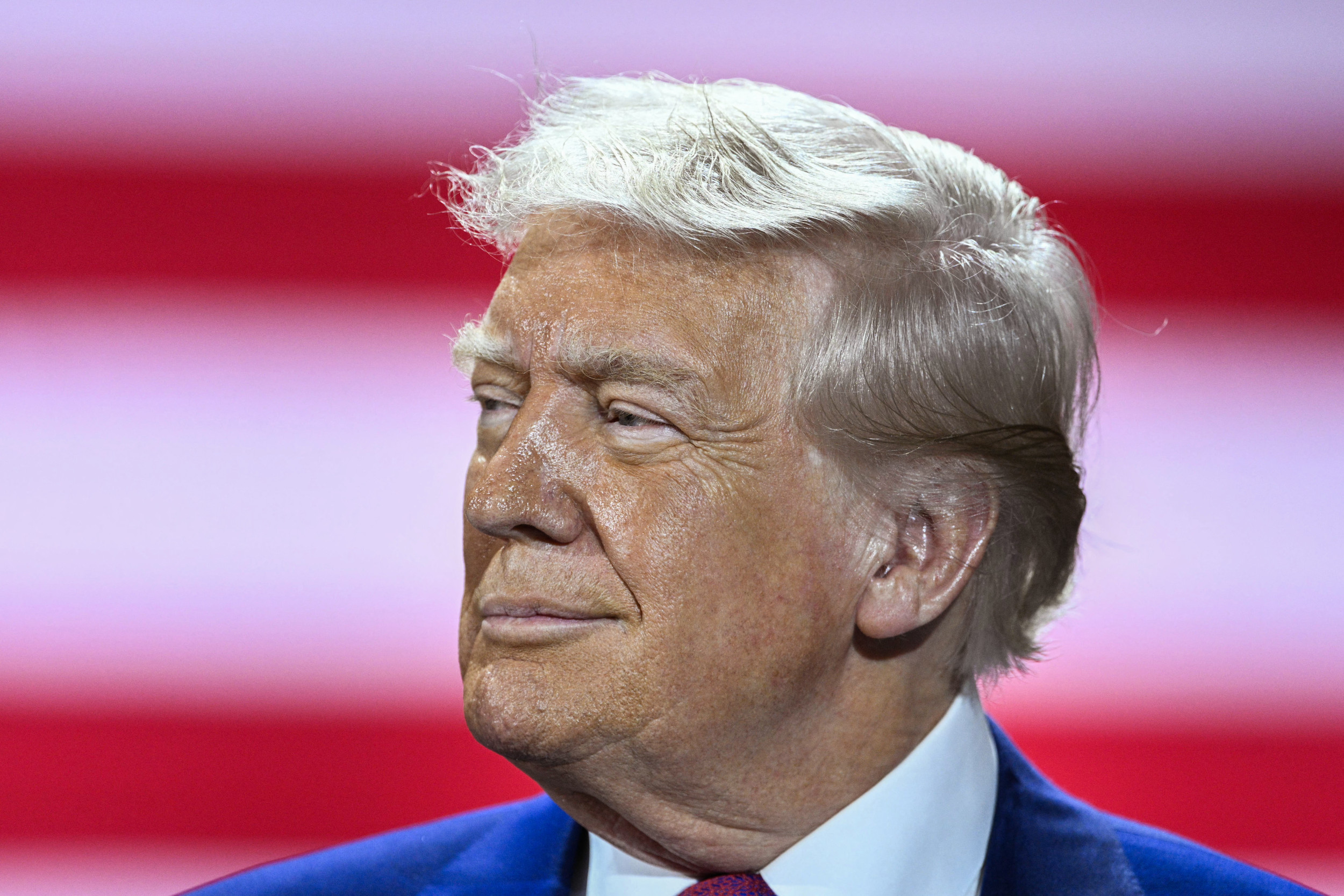 Trump undercuts Ukraine Istanbul talks before they even start