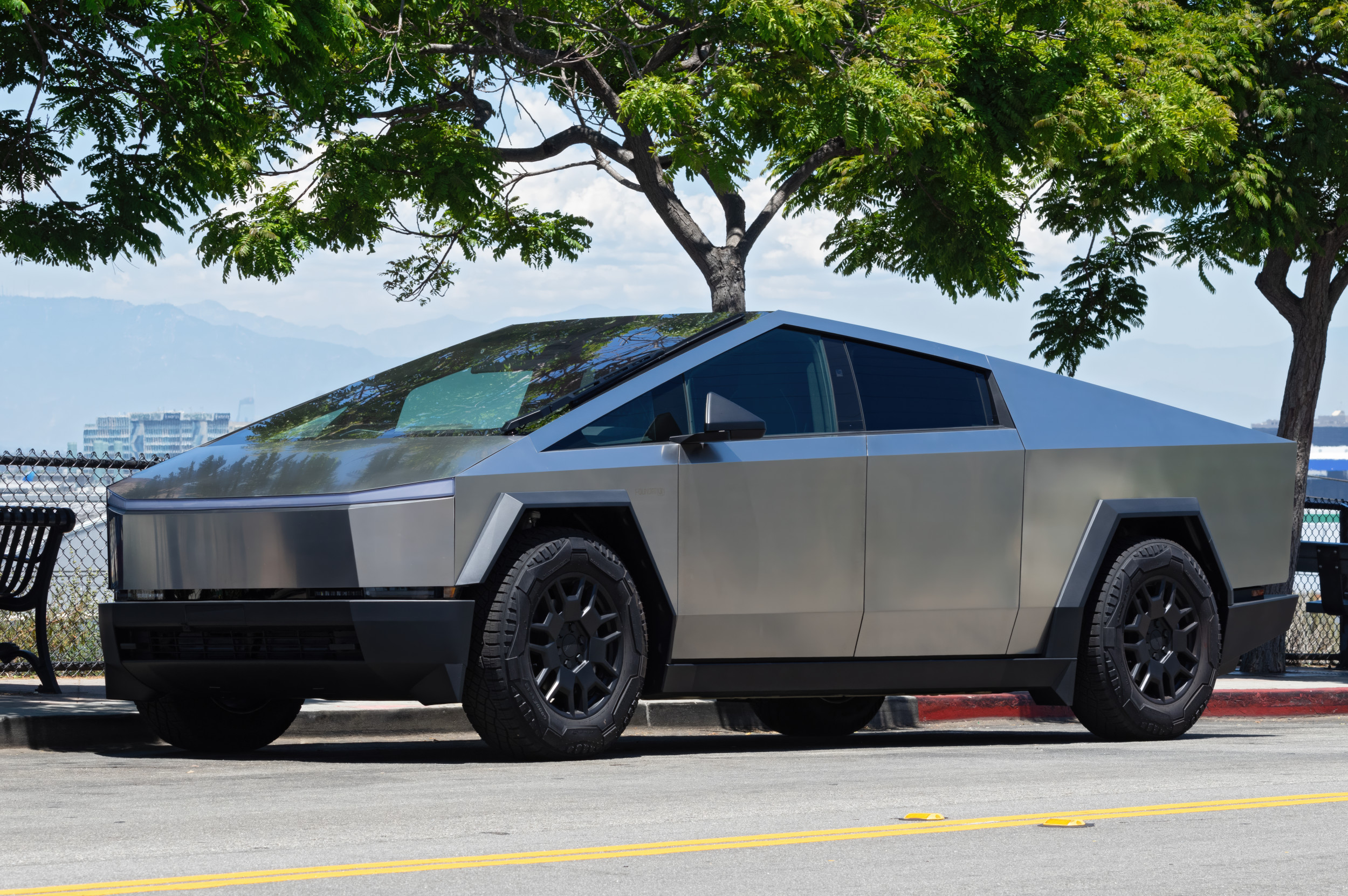 Elon Musks Cybertrucks Are Used As Police Cars in These American Cities