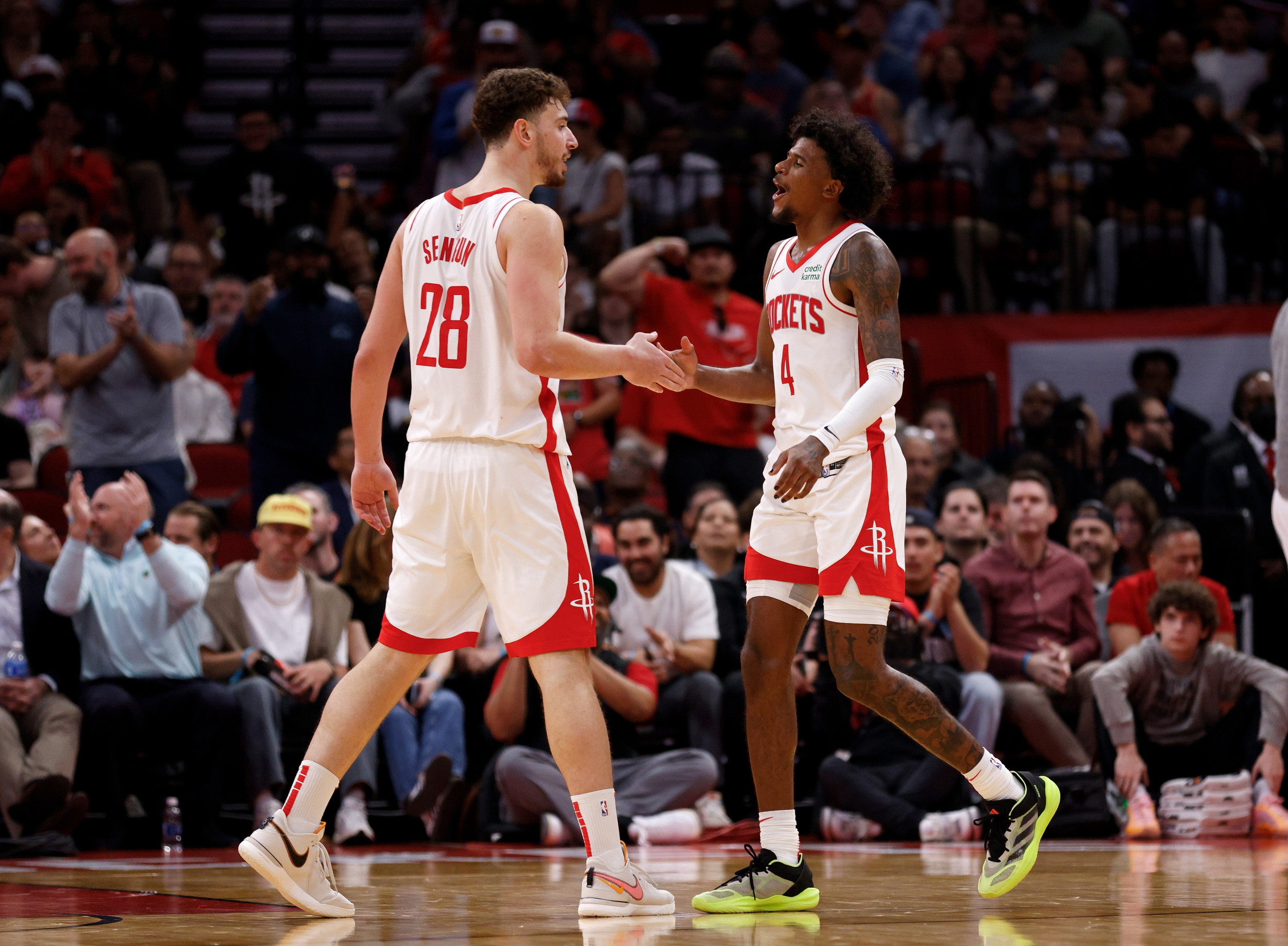 Bucks May Not Want Rockets Star in Potential Giannis Antetokounmpo Trade: Report
