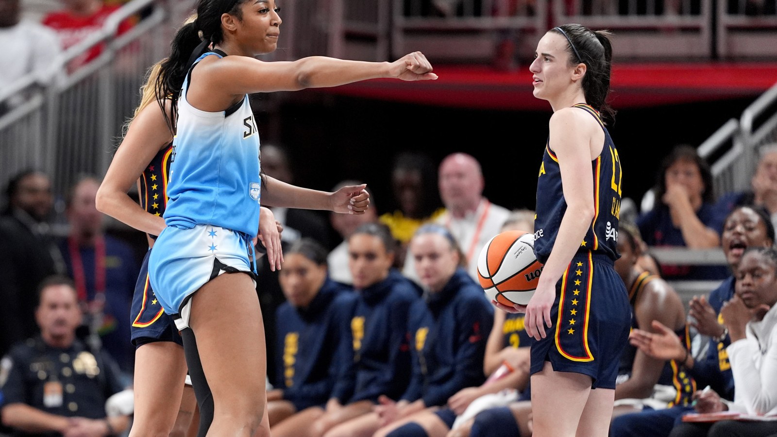 Caitlin Clark Vs. Angel Reese Stats: WNBA Fan-Favorites Compared - Newsweek