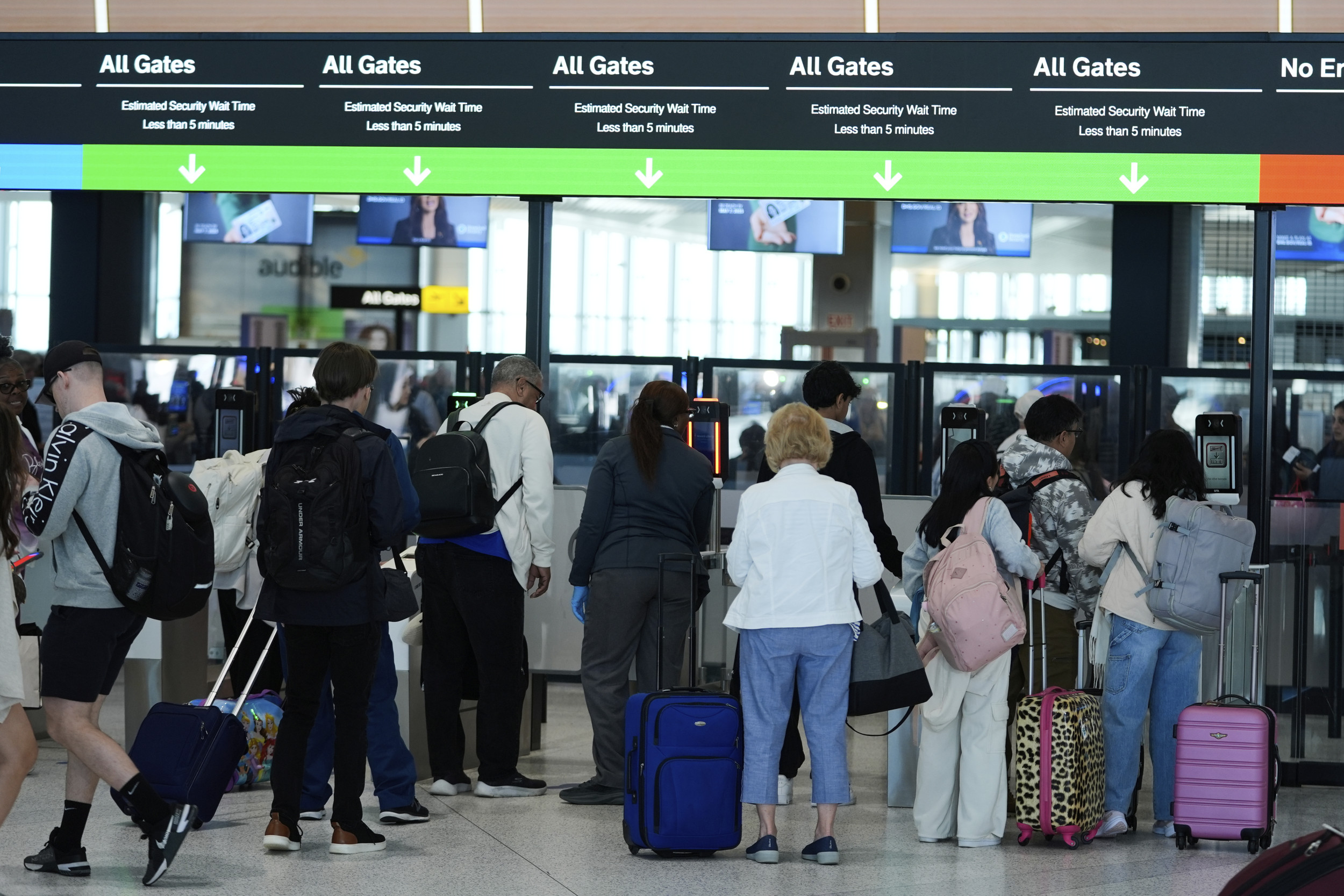 US economy to lose $12.5B in tourism spending in 2025, report warns