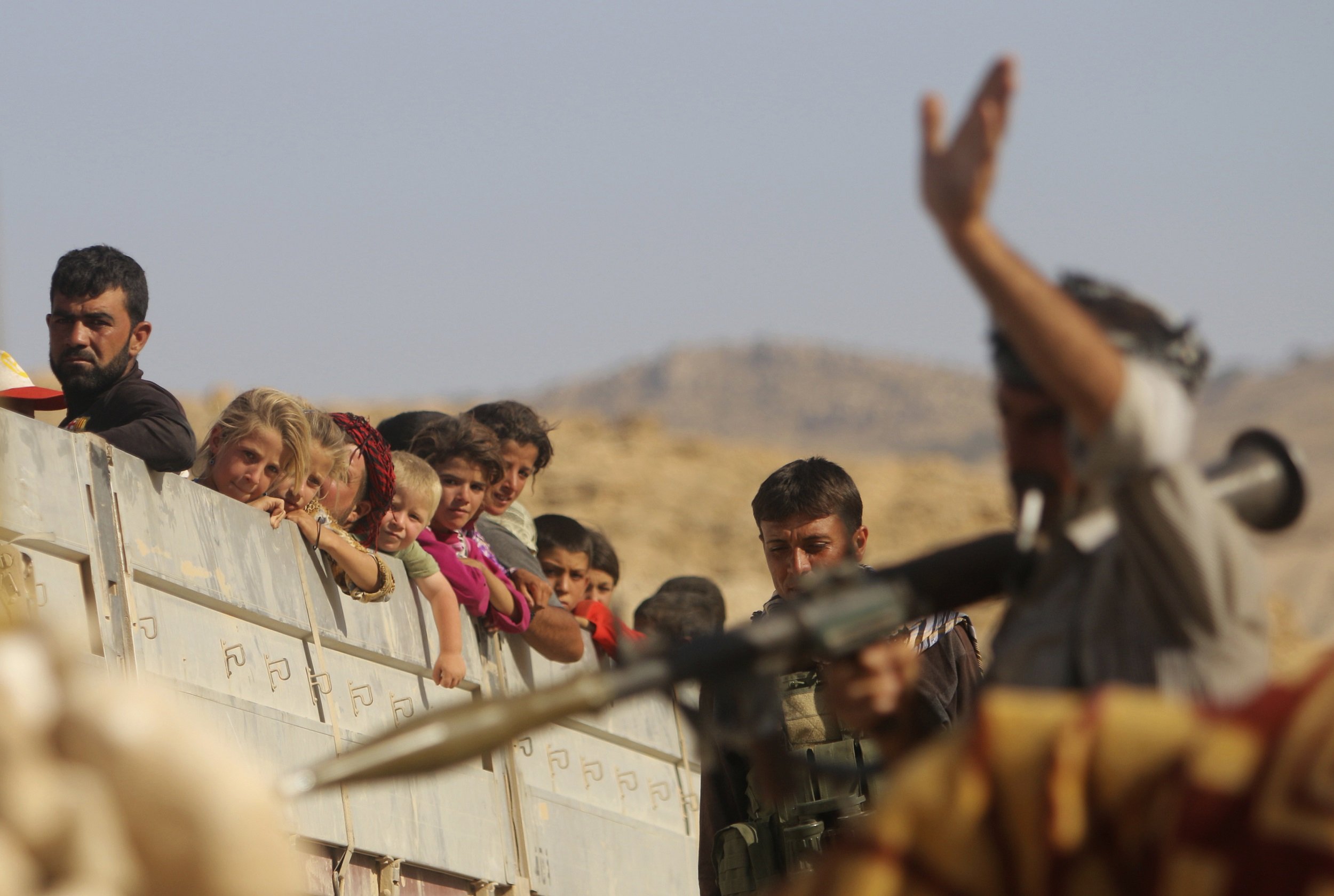 Inside the Islamic State's Siege of Mount Sinjar - Newsweek