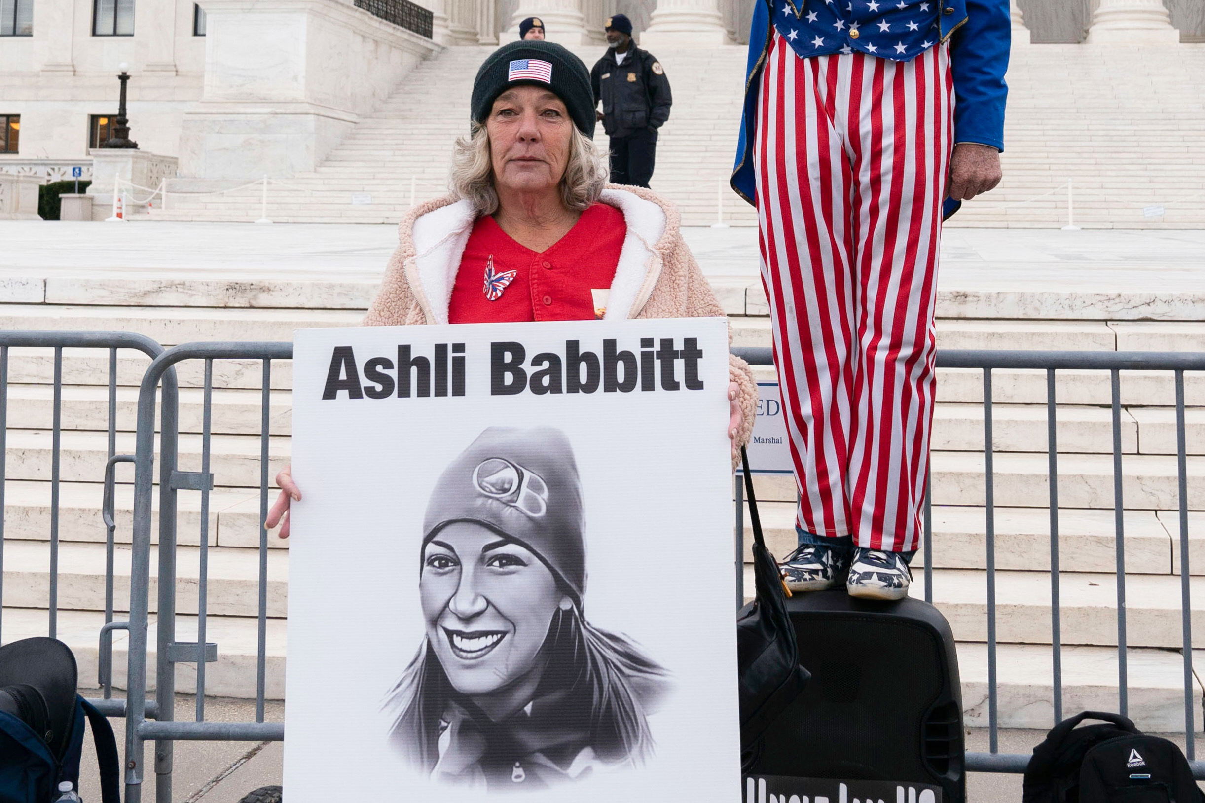 www.newsweek.com