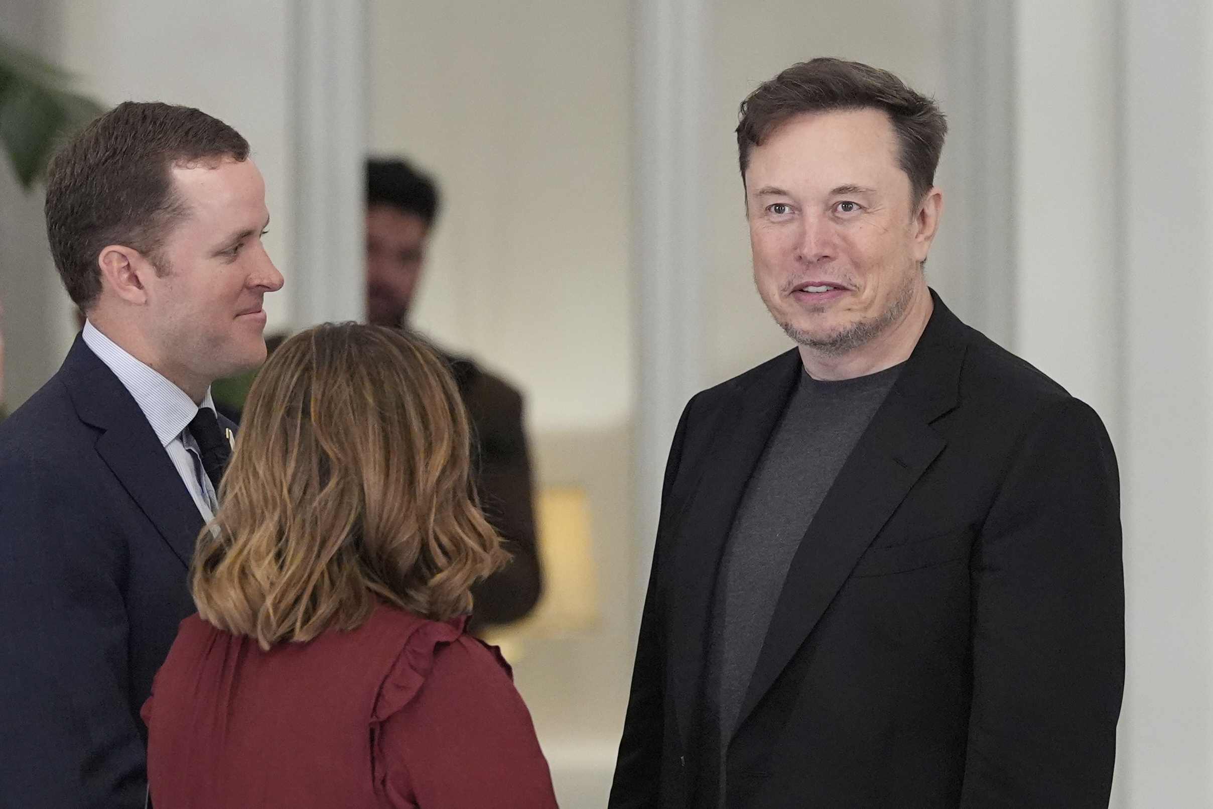 Tesla and SpaceX Reputations Plummet in Major Poll