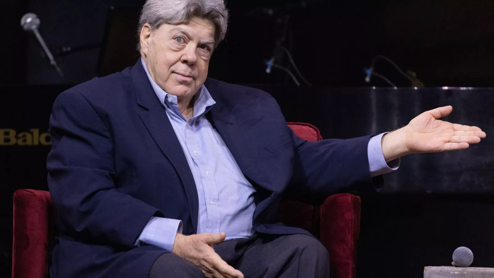 George Wendt, Lovable Barfly Norm on 'Cheers,' Dies 32 Years After Finale - Newsweek