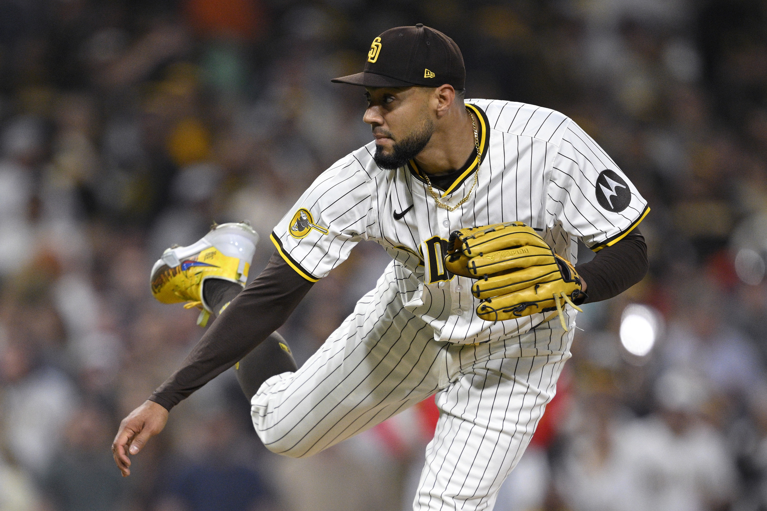 Padres Top National League Closer Expected to Opt Out After Season Ends