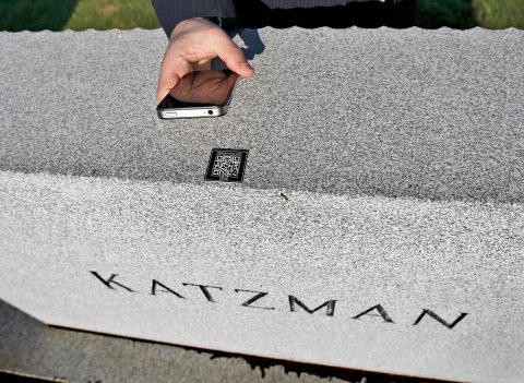 08_22_CyberGraves_01 08_22_CyberGraves_01