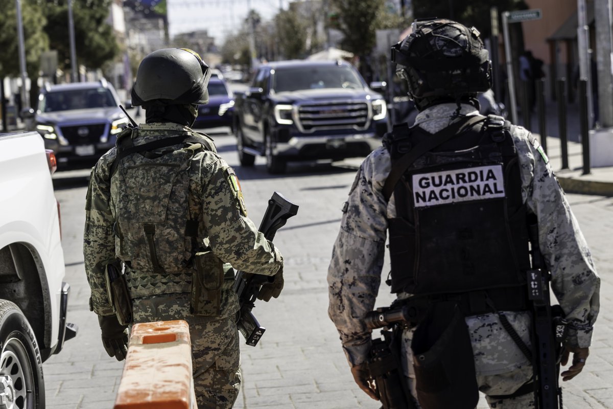 Militares mexicanos en la frontera