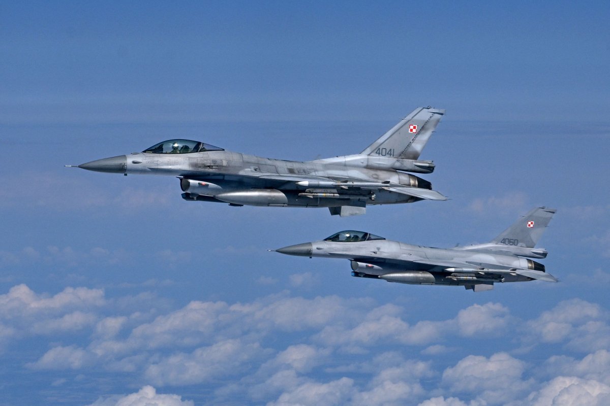 Polish air force F-16s
