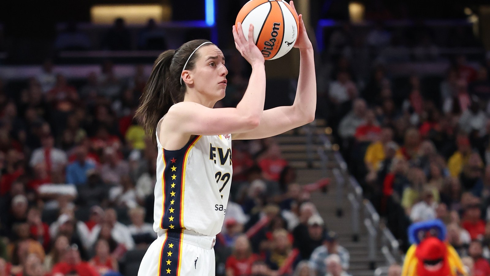 Caitlin Clark Shares Instant Reaction to Referee Controversy to End Fever-Liberty - Newsweek