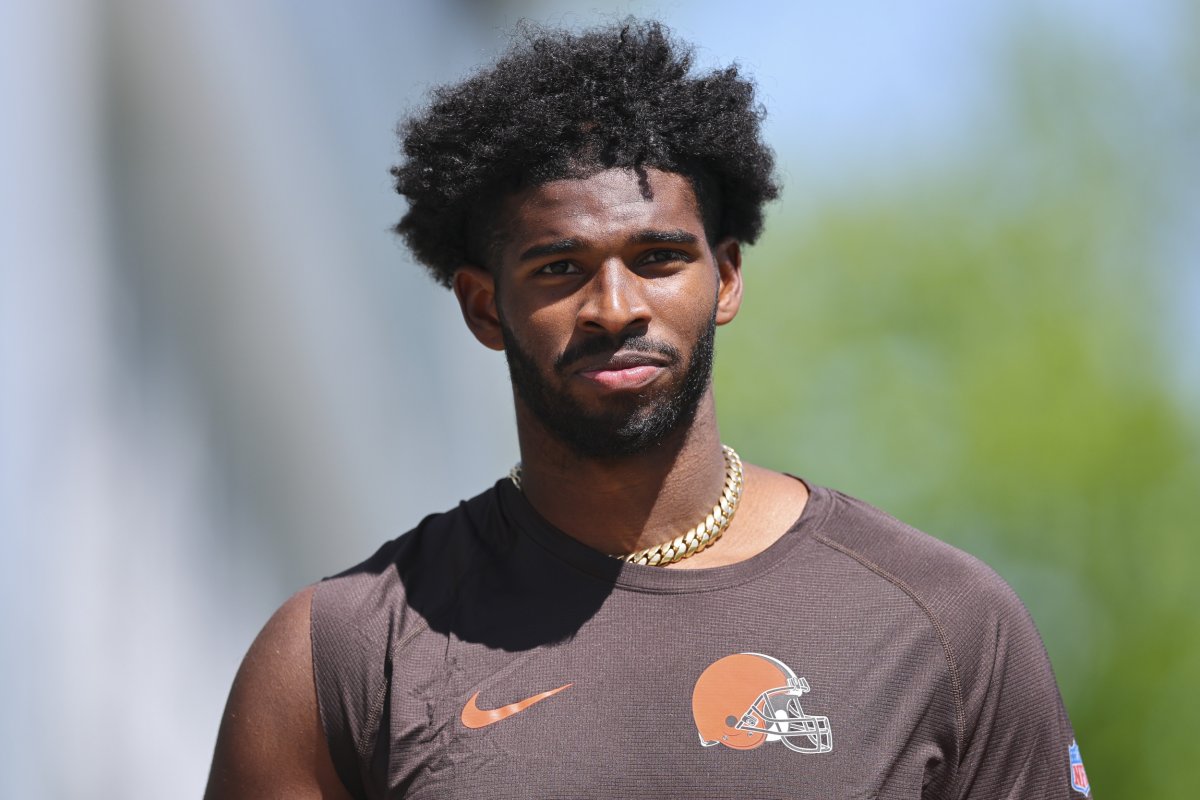 HOLY SH*T: Shedeur Sanders unexpectedly "catches the eye" of Cleveland Browns - Pittsburgh Steelers surprise at the last minute with UNBELIEVABLE offer that throws NFL into chaos!. vannguyen