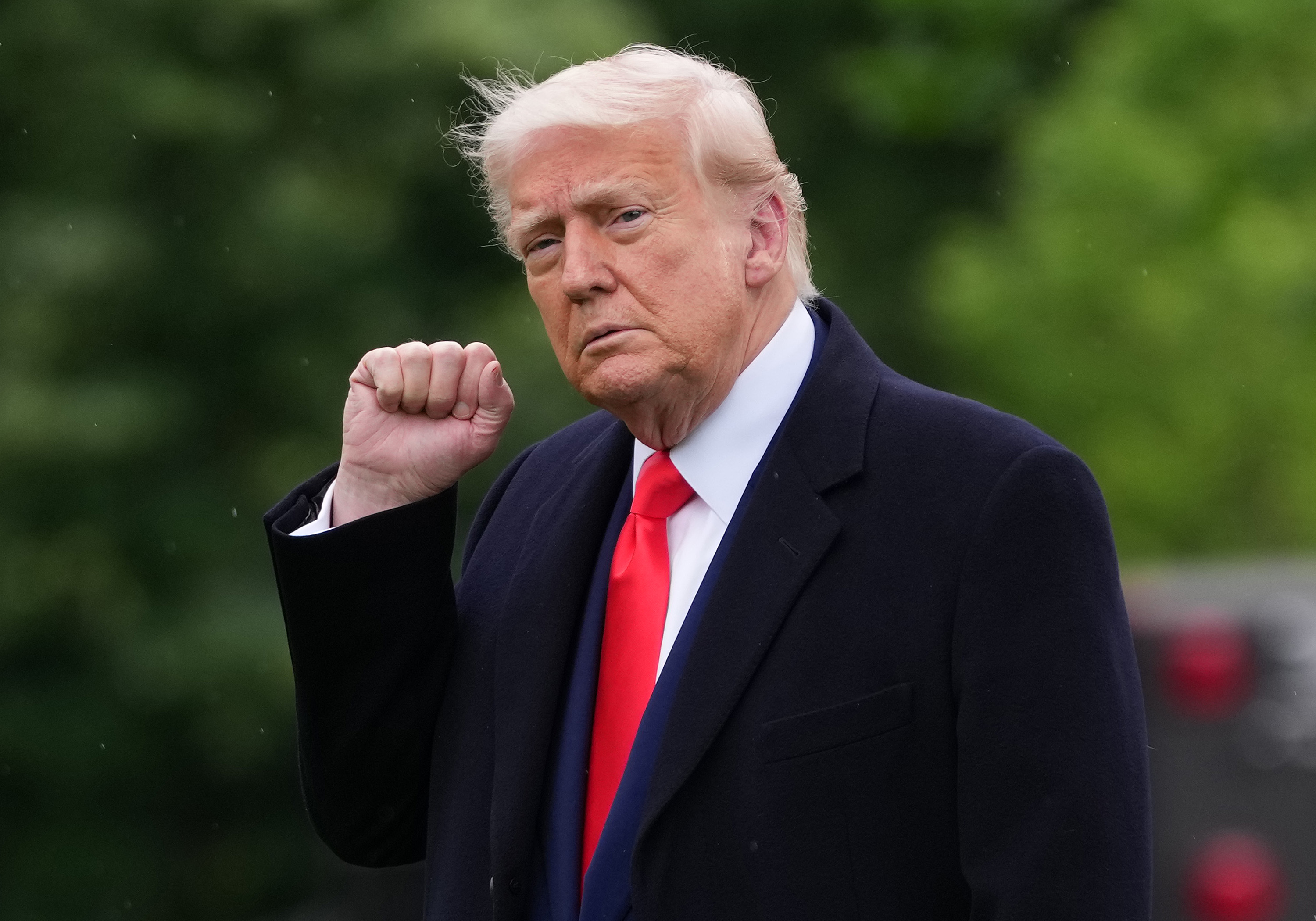 Trumps Approval Rating Inching Near Two-Month High: Polls