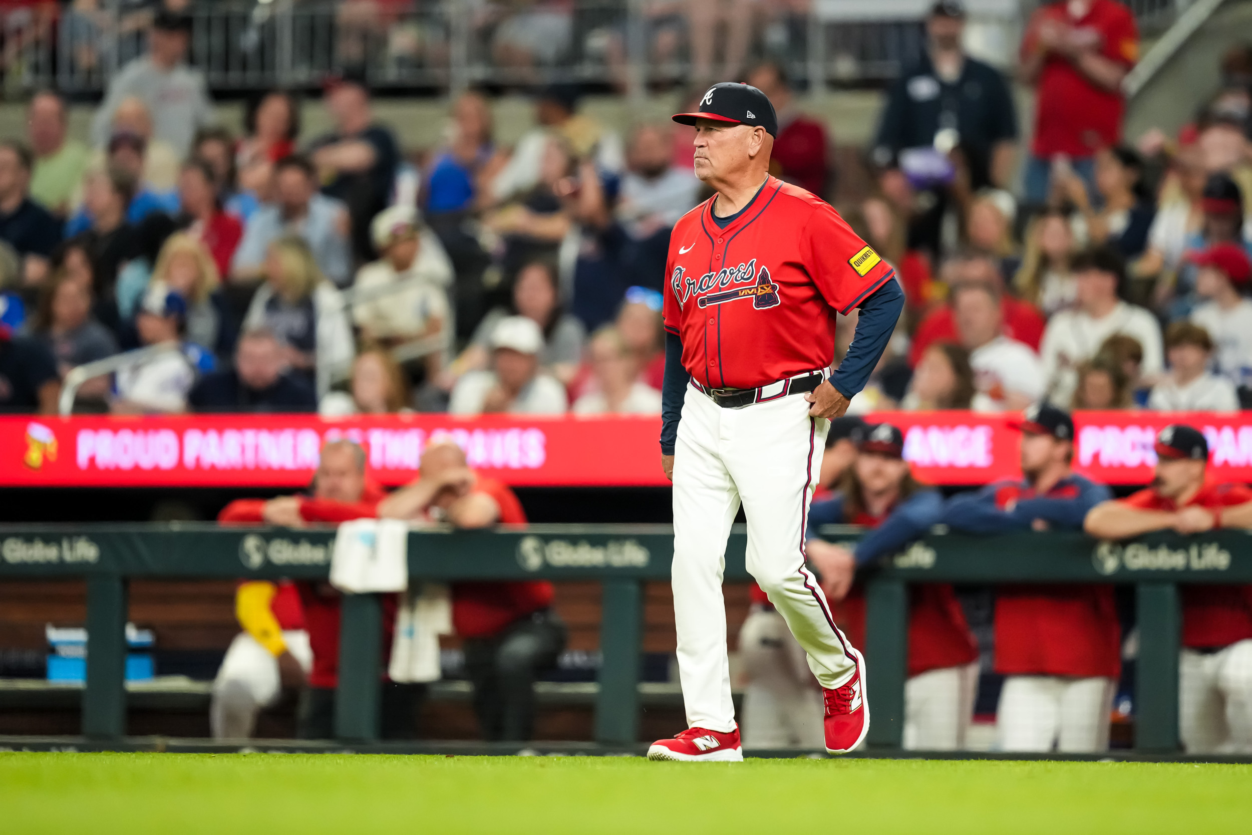 Braves Starting Pitcher Felt Pop in Elbow in Concerning Injury Update