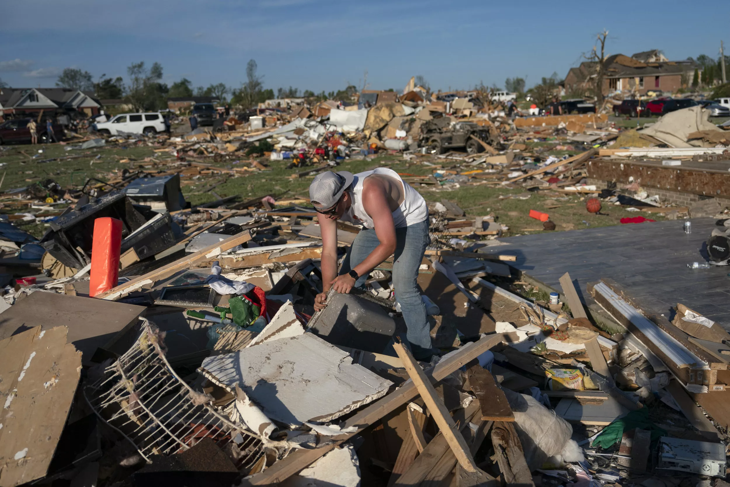 Severe Tornado Strikes Kentucky: One Dead and Multiple Injured