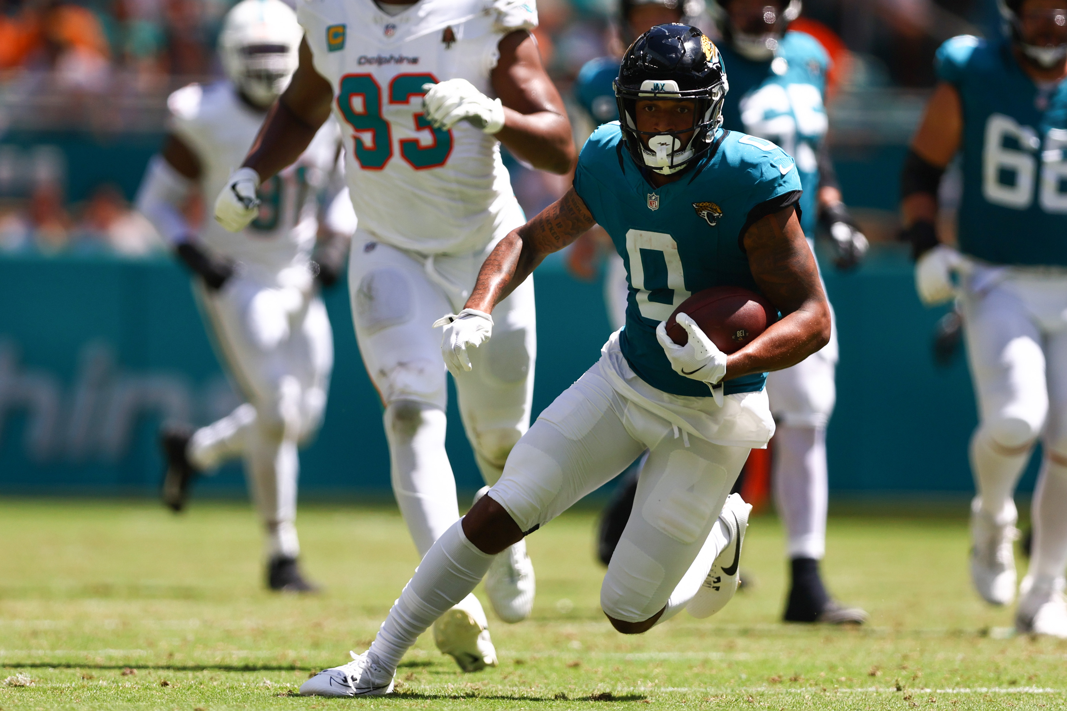 Browns Pushed to Consider Making Late Offseason Addition to Offense