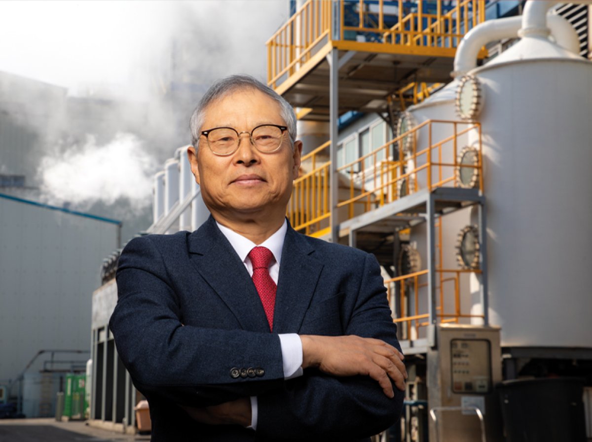S.P. Hong
