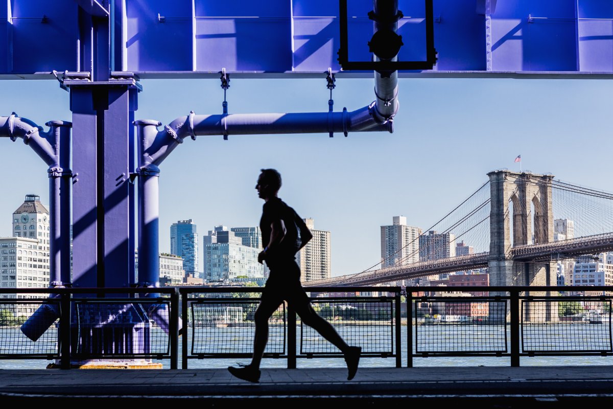 Thousands of Americans Told To Avoid Outdoor Exercise