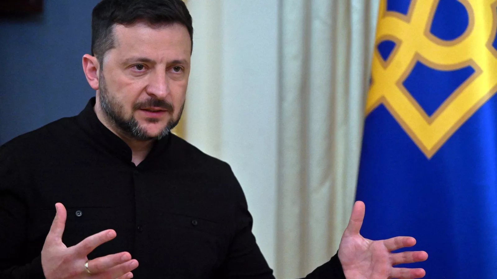 https://d.newsweek.com/en/full/2658915/ukraine-president-zelensky-us-relations.webp?w=1600&h=900&q=88&f=0017e1e9b2ed42c557e862825c56ecc8