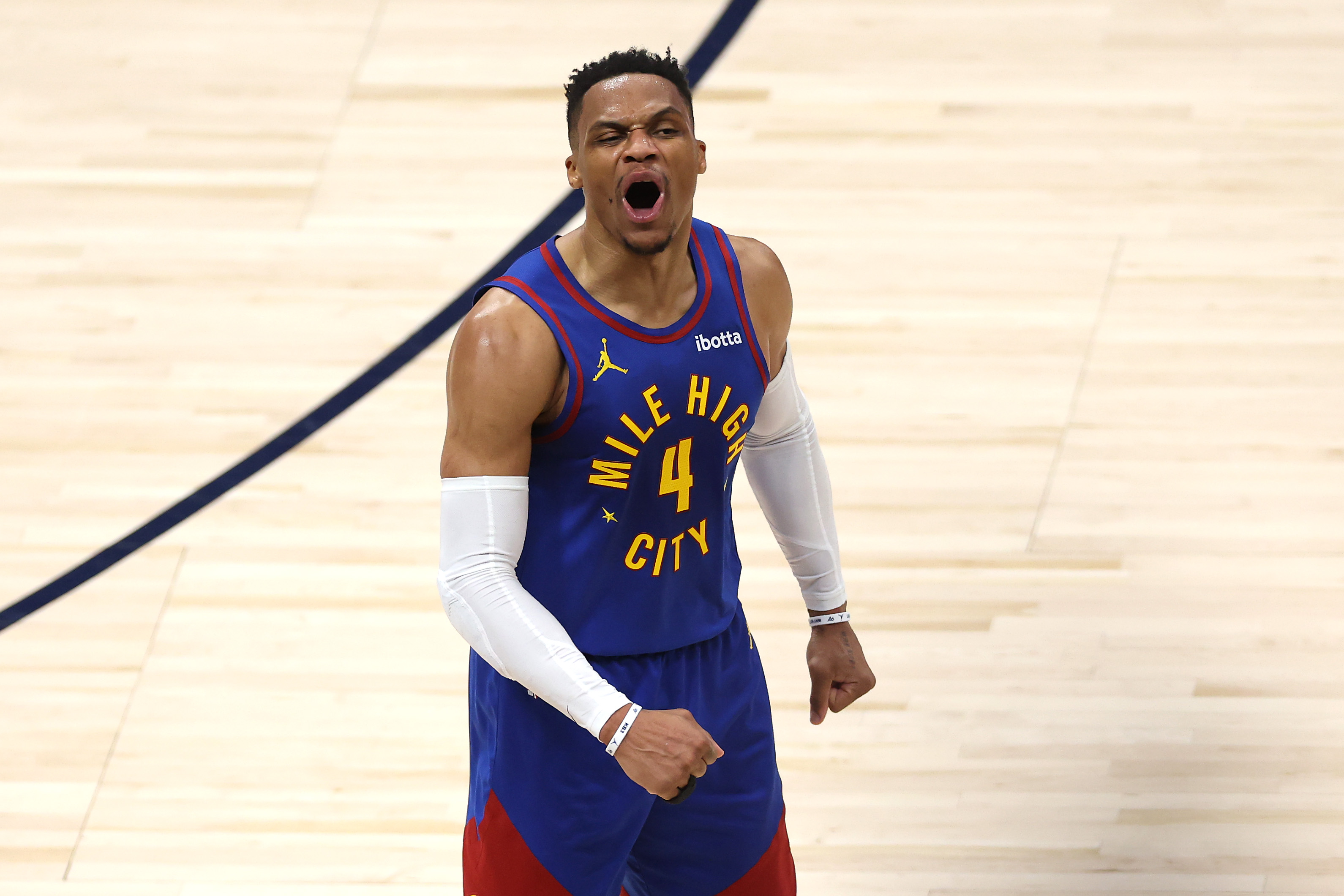 Russell Westbrook Could Receive Unprecedented Offer From EuroLeague Team: Report
