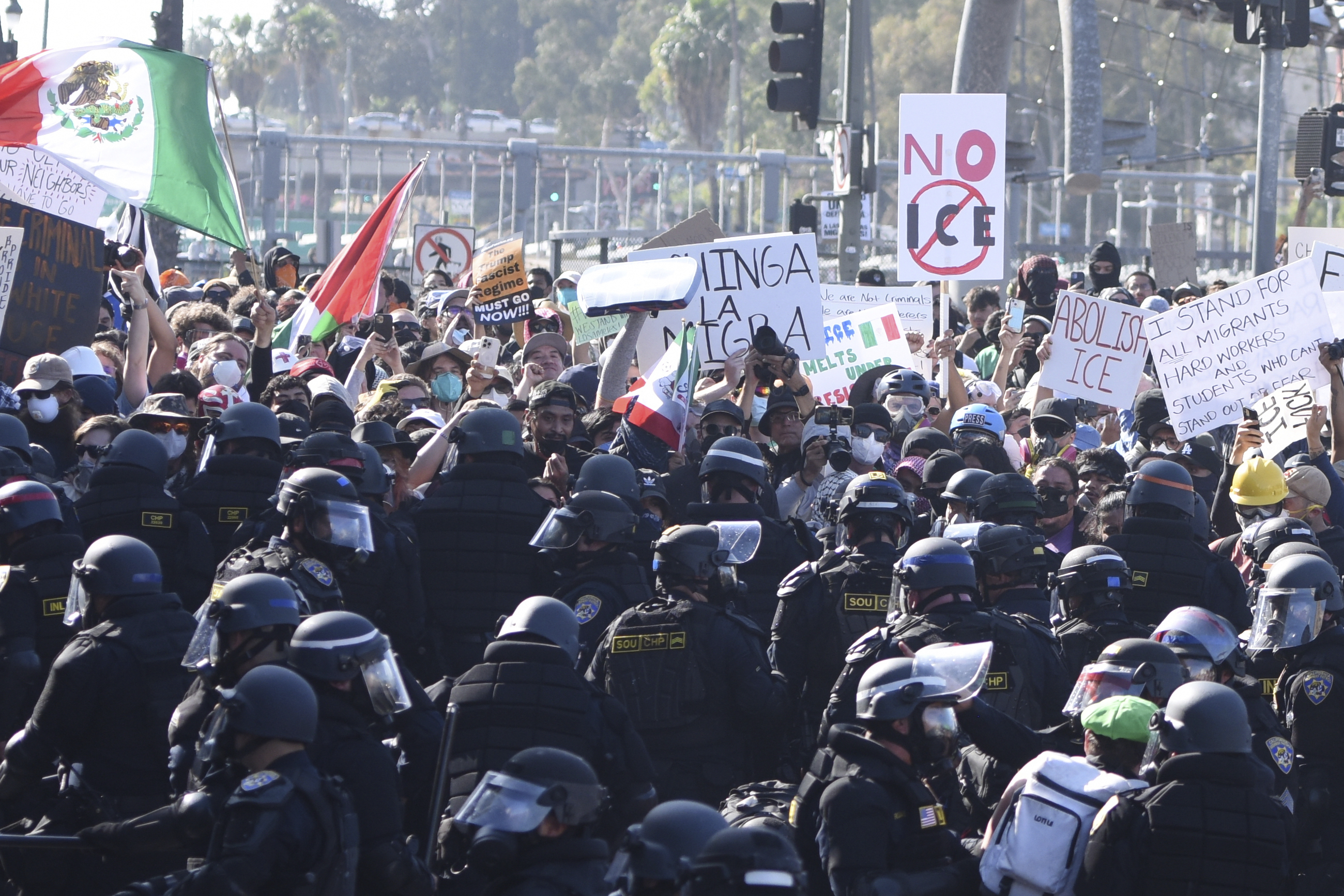 75 Democrats Express Gratitude to ICE in Antisemitism Vote Amid LA Riots