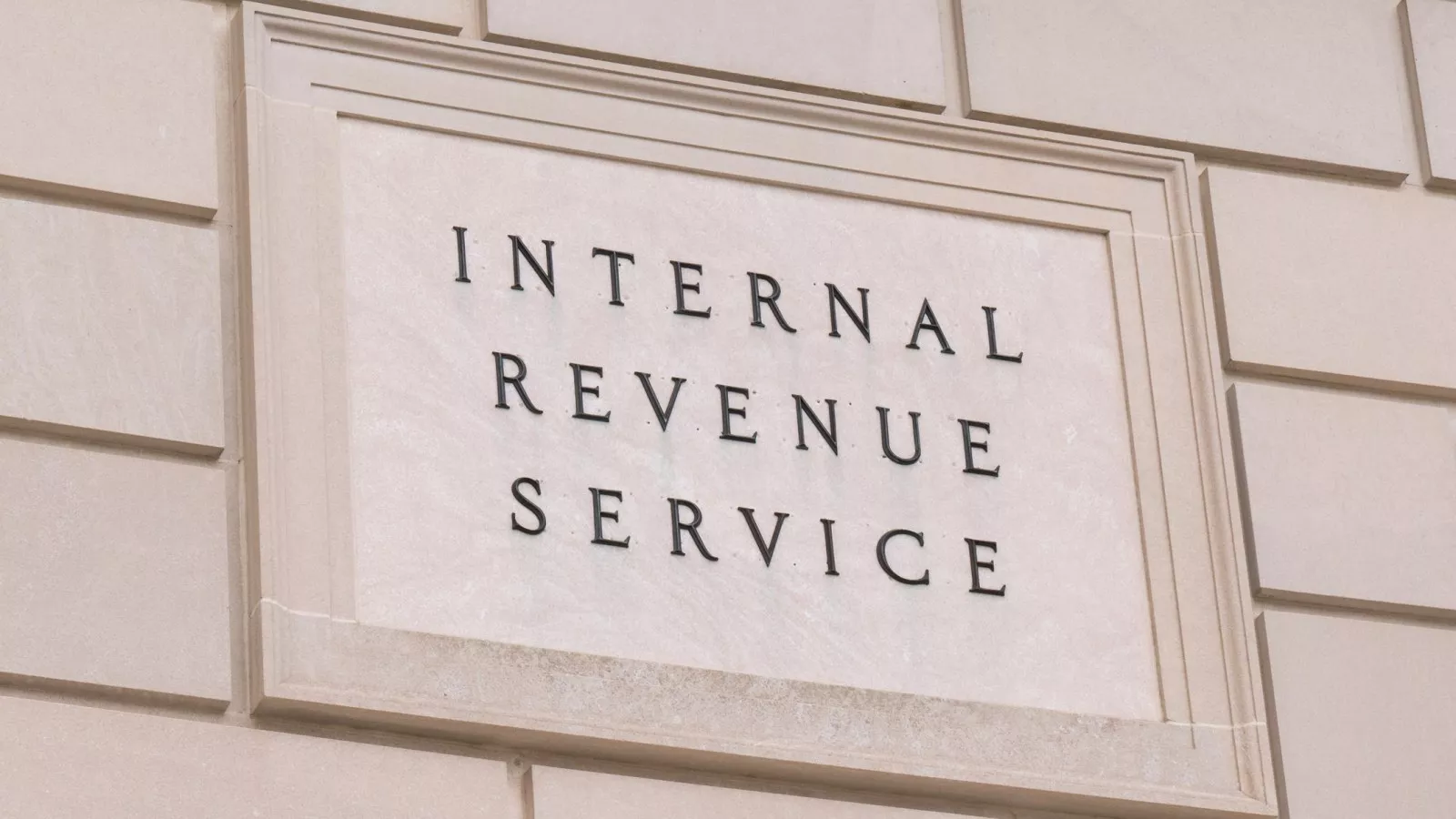https://d.newsweek.com/en/full/2659994/irs.webp?w=1600&h=900&q=88&f=ba2eed10062a4d40ec5858fdf589a945
