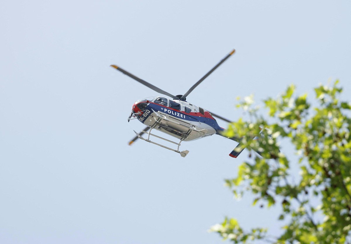 helicóptero policial