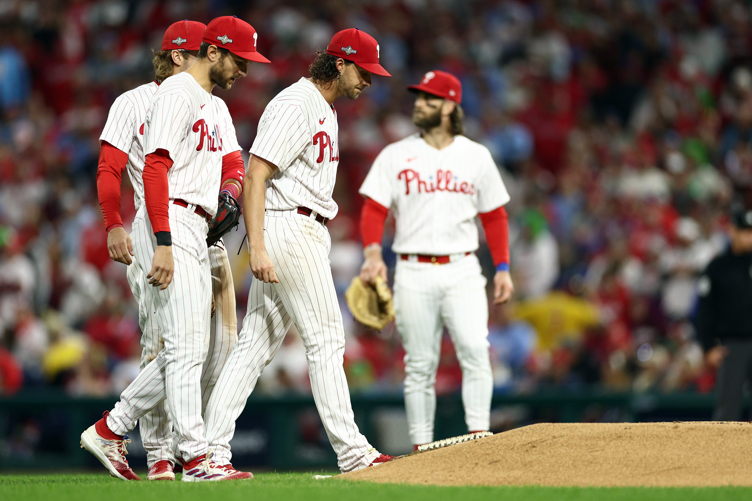 Phillies All-Star Shut Down From Throwing After Troubling MRI