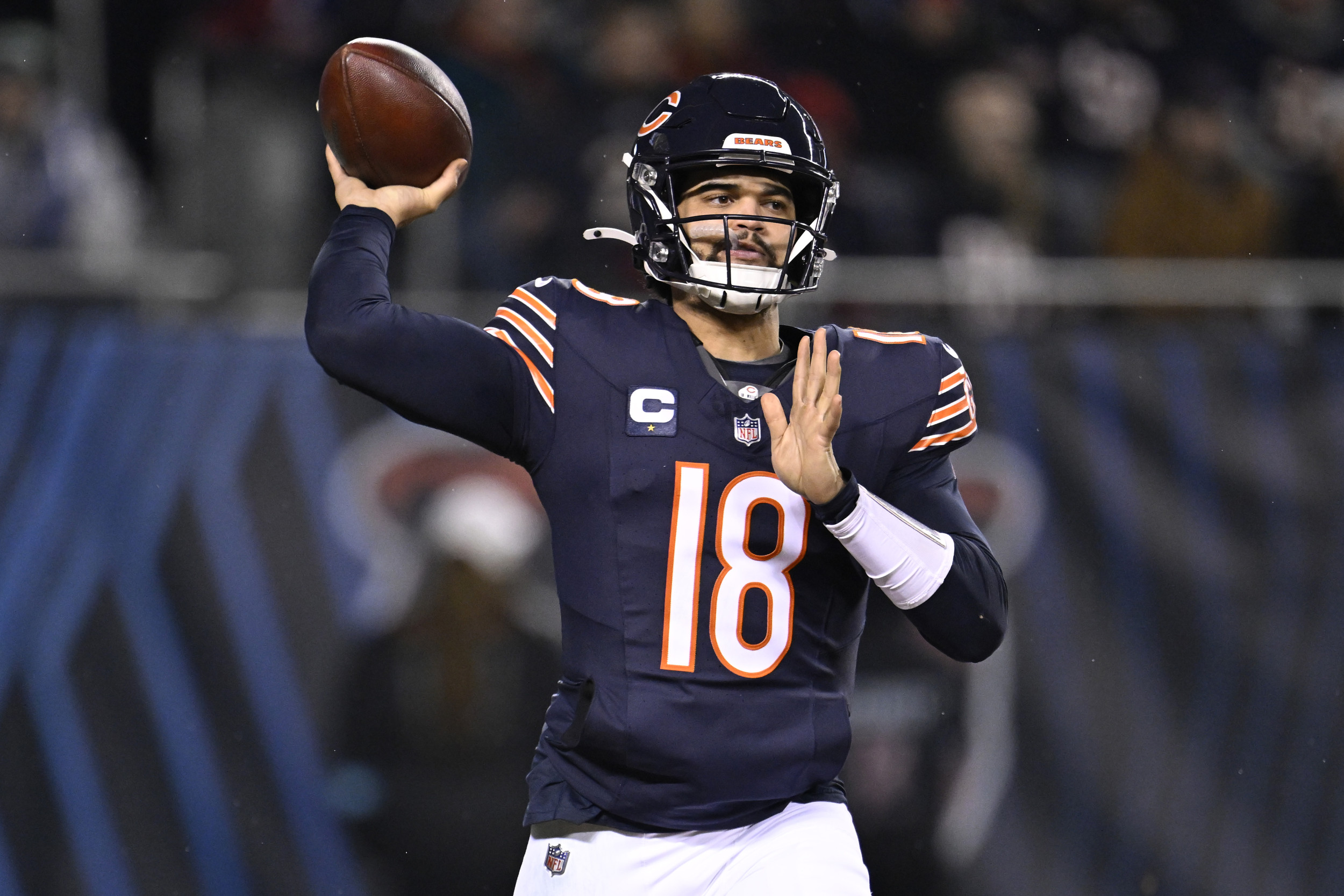 Caleb Williams practicing