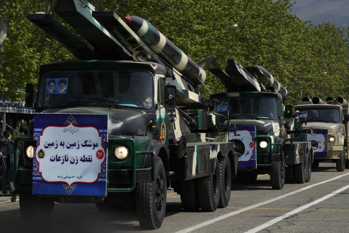 Iran missiles Trucks