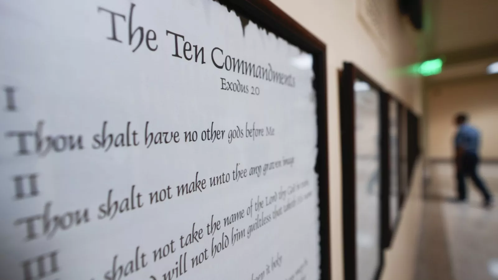 https://d.newsweek.com/en/full/2661514/copy-ten-commandments.webp?w=1600&h=900&q=88&f=68fac03cb871eb3589f446534b62ee08