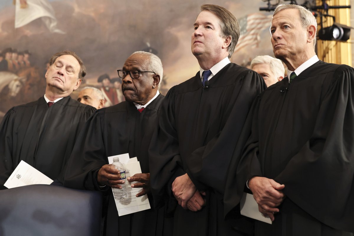 identity theft Judges at Trump's swearing in