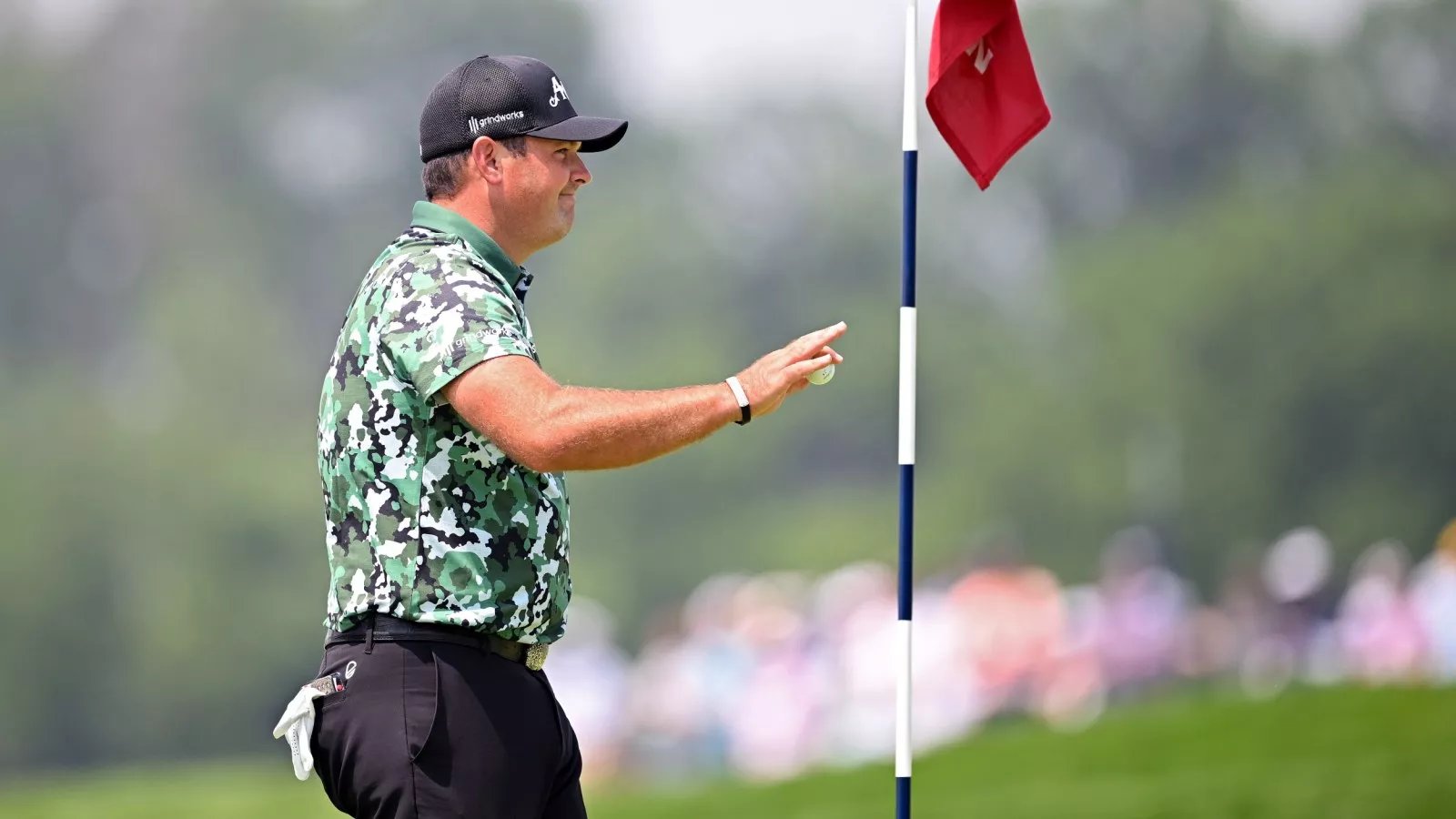 Patrick Reed makes U.S. Open history with insane albatross