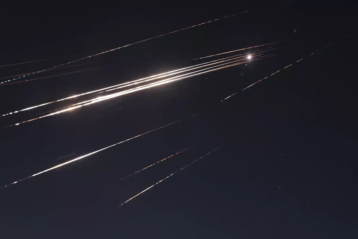 https://d.newsweek.com/en/full/2663363/intercepts-israel-iran.webp