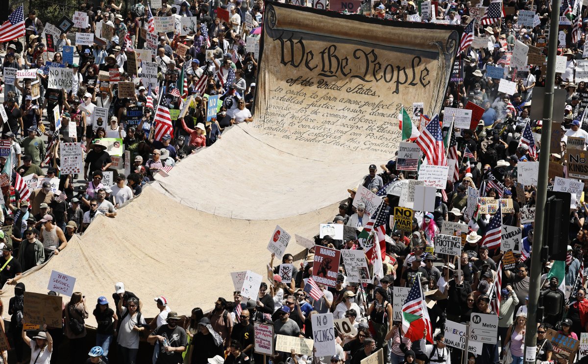 ‘No Kings’ Protests See Major Crowds, Violence in Some States