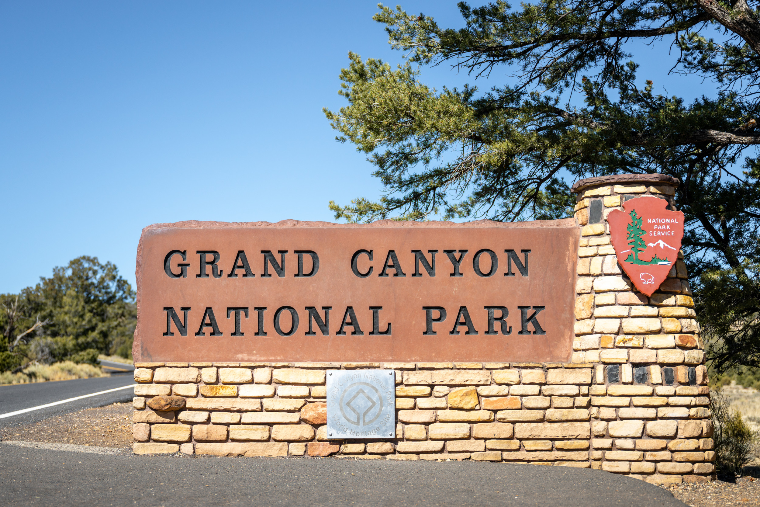 Grand Canyon Hikers Told To Avoid All Physical Activity