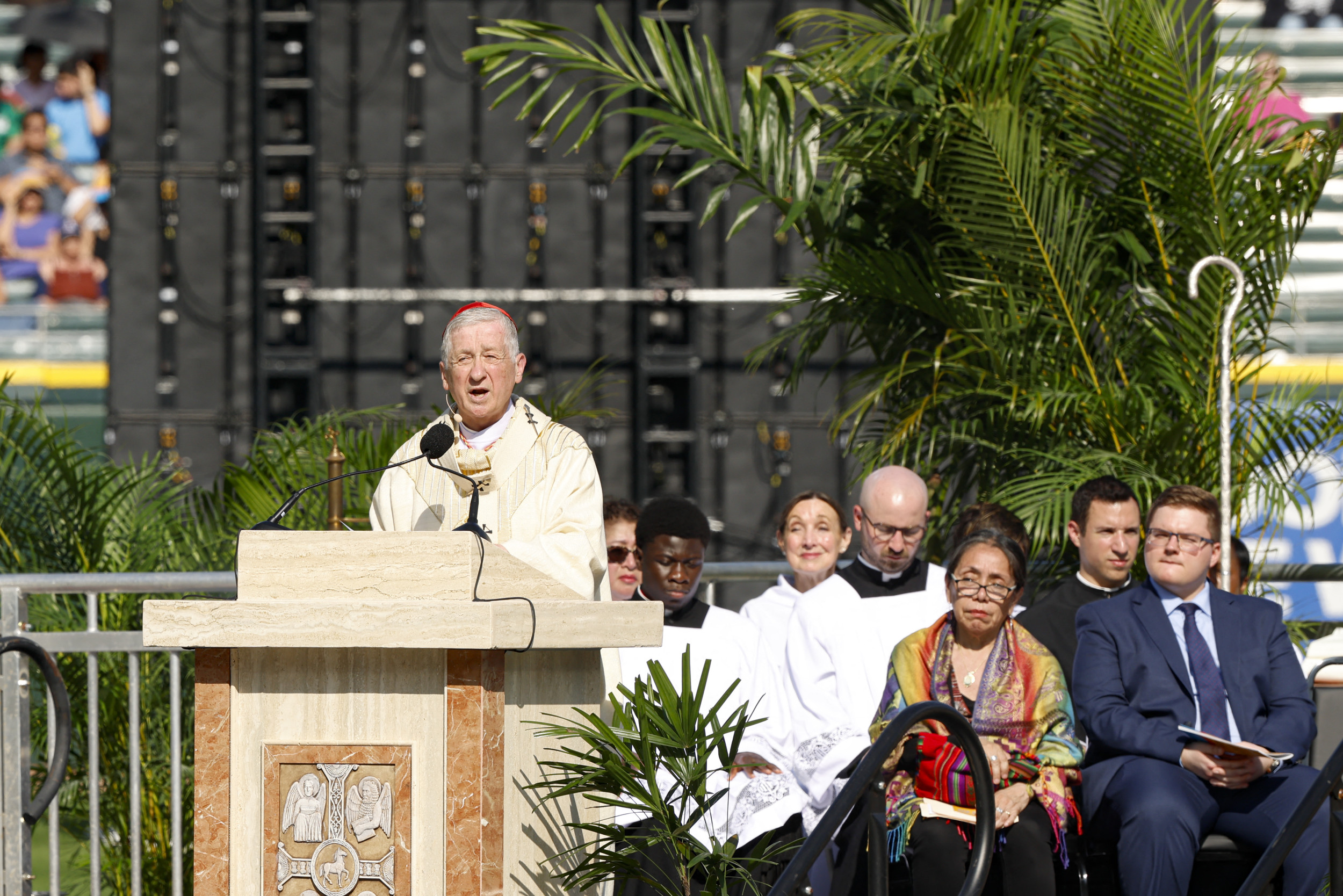 Cardinal at Pope Leos Chicago Event Calls Out US Immigration Policy