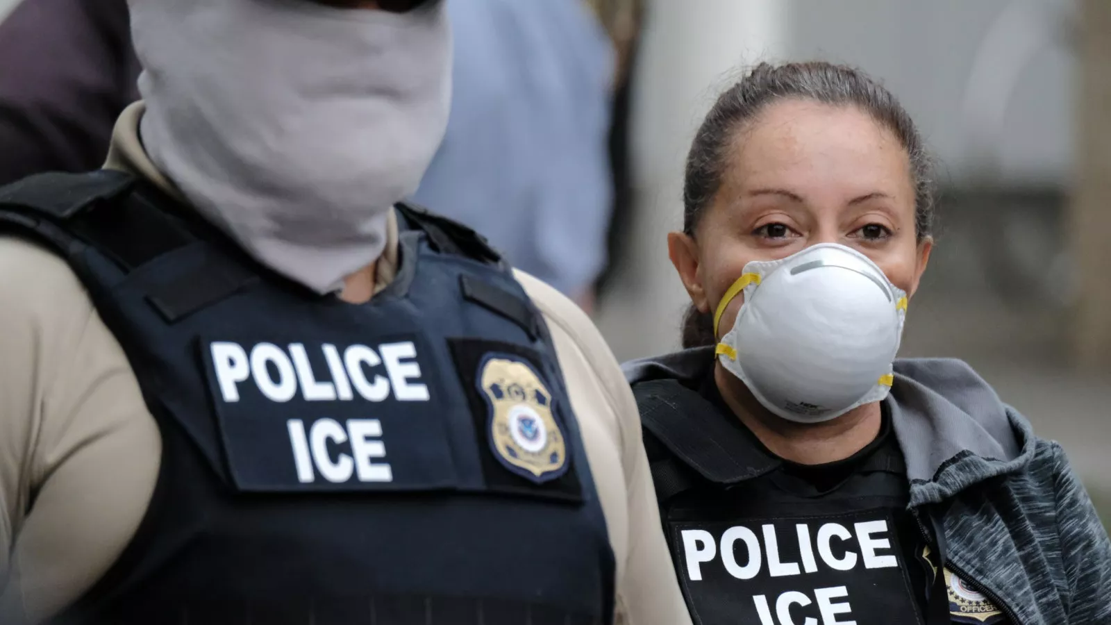 ICE agents could be banned from wearing masks under new proposal