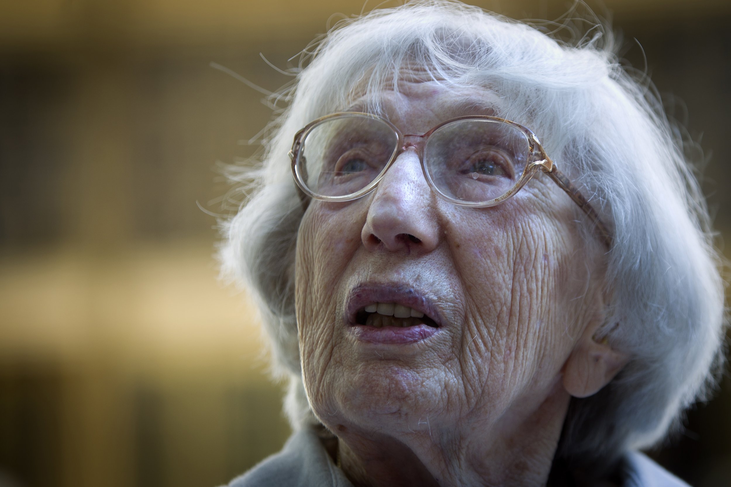 Miriam Moskowitz, 98, Fights to Clear Her Name of McCarthy-Era Charges ...