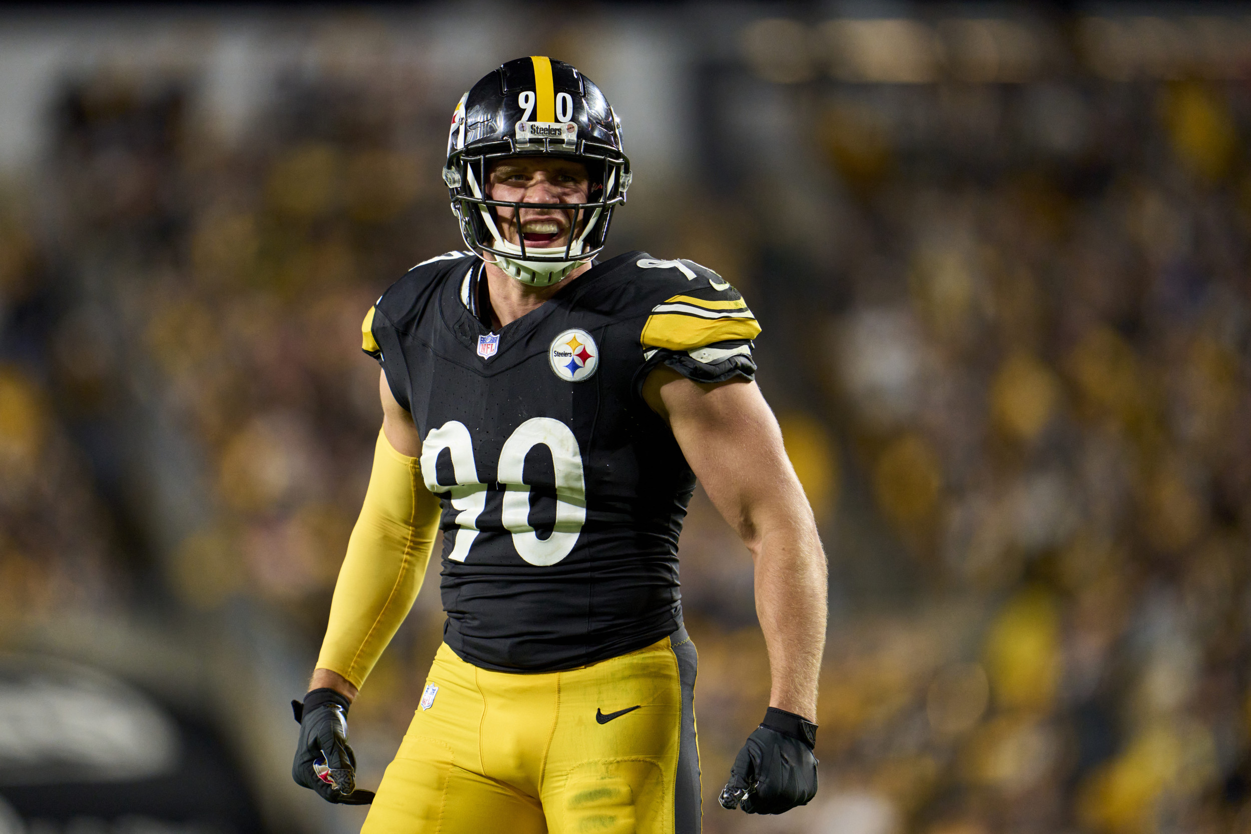 Steelers Facing Potential Problem With TJ Watts Contract