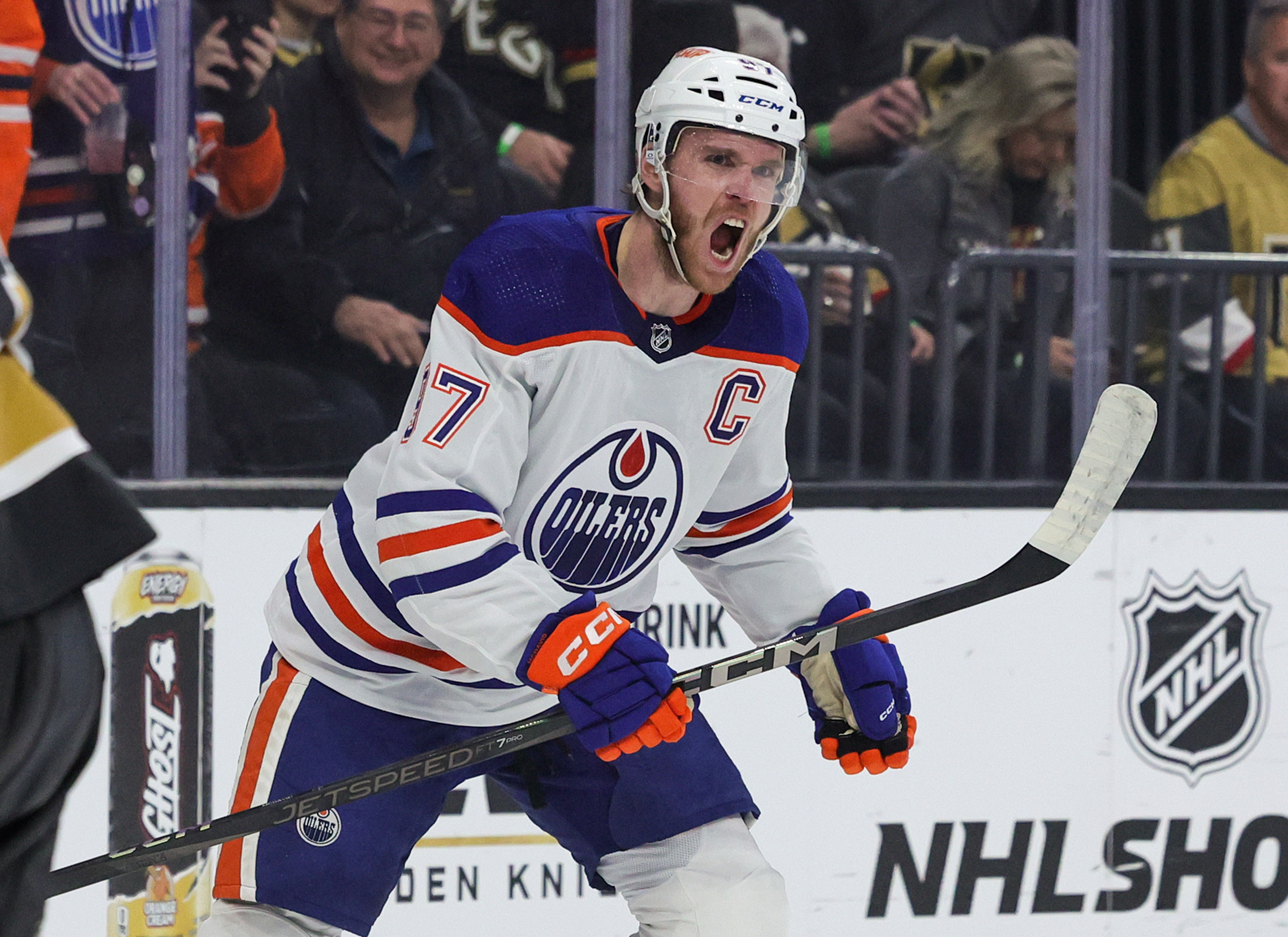 Bruins Emerging as Potential Suitor to Steal Connor McDavid