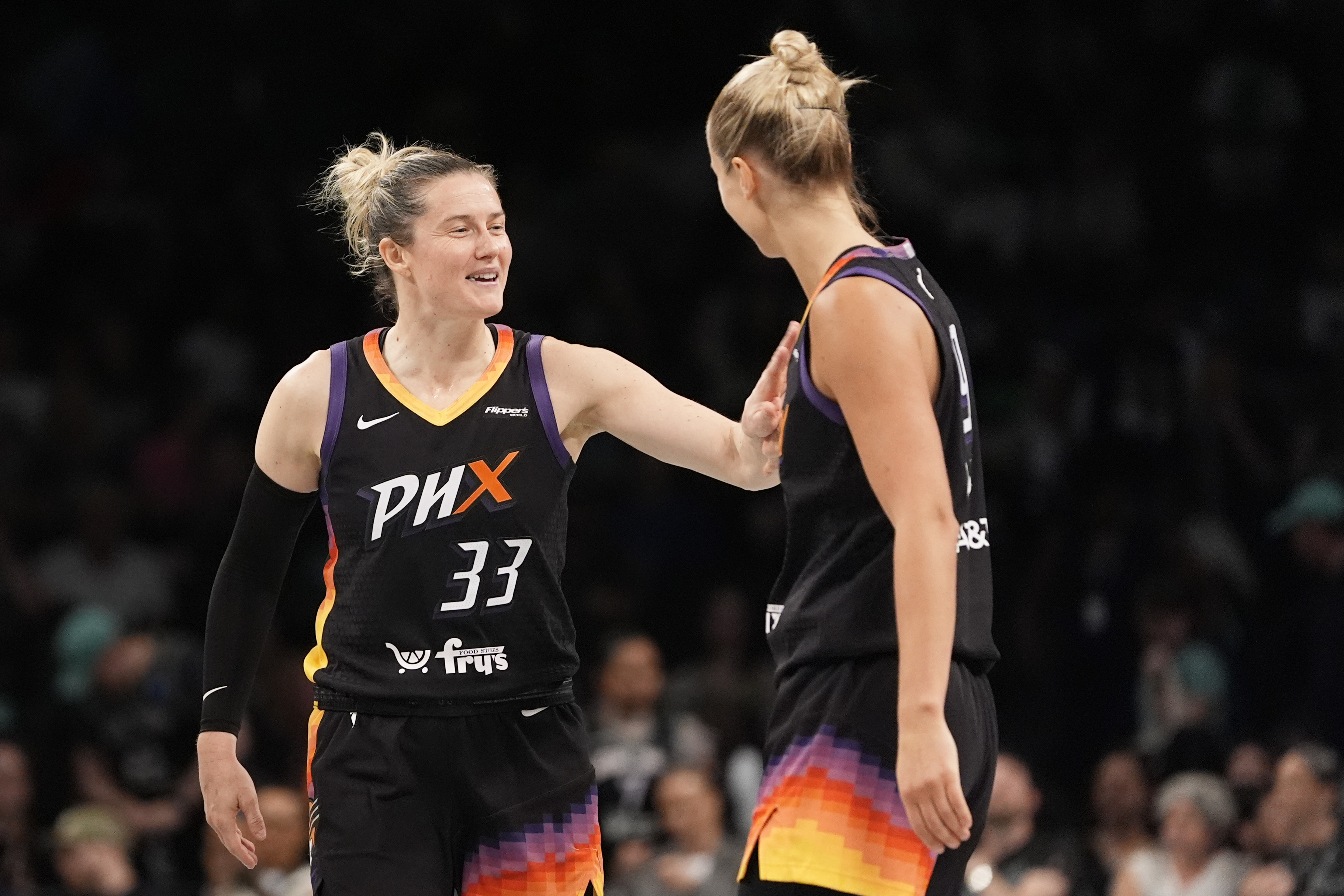 How to Watch Phoenix Mercury vs Chicago Sky: Live Stream WNBA Basketball